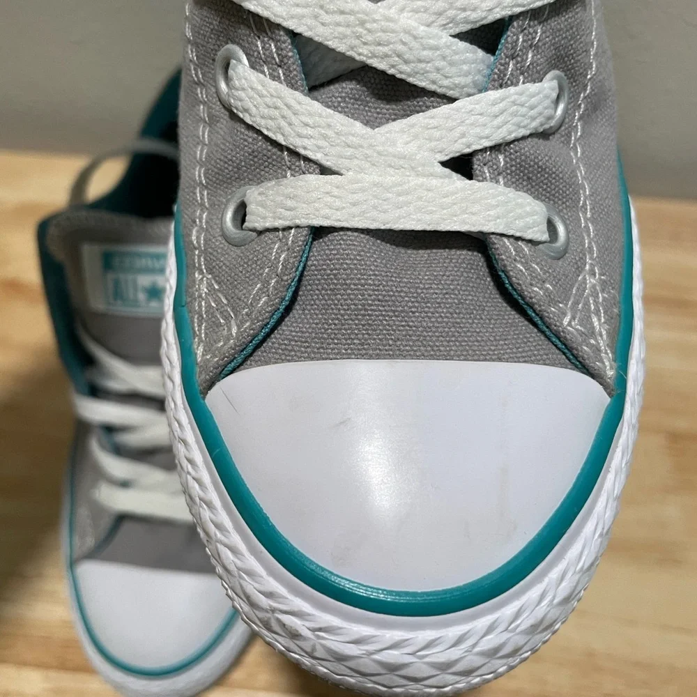 Converse “Chuck Taylor” Kids Gray and Teal Sneakers - Size 2 - EUC